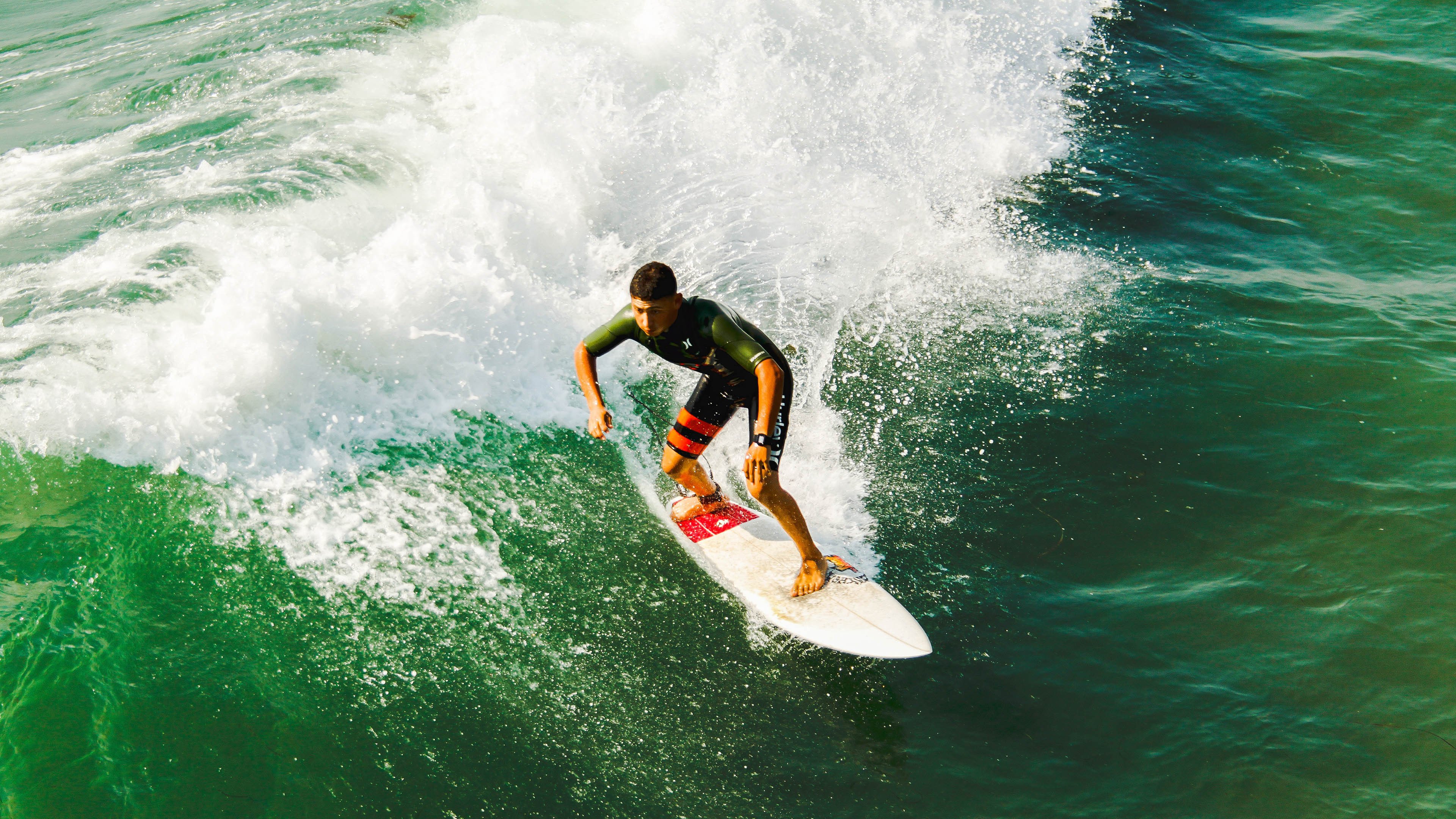 中国男篮用团结击败困难，中国男篮又一巨无霸