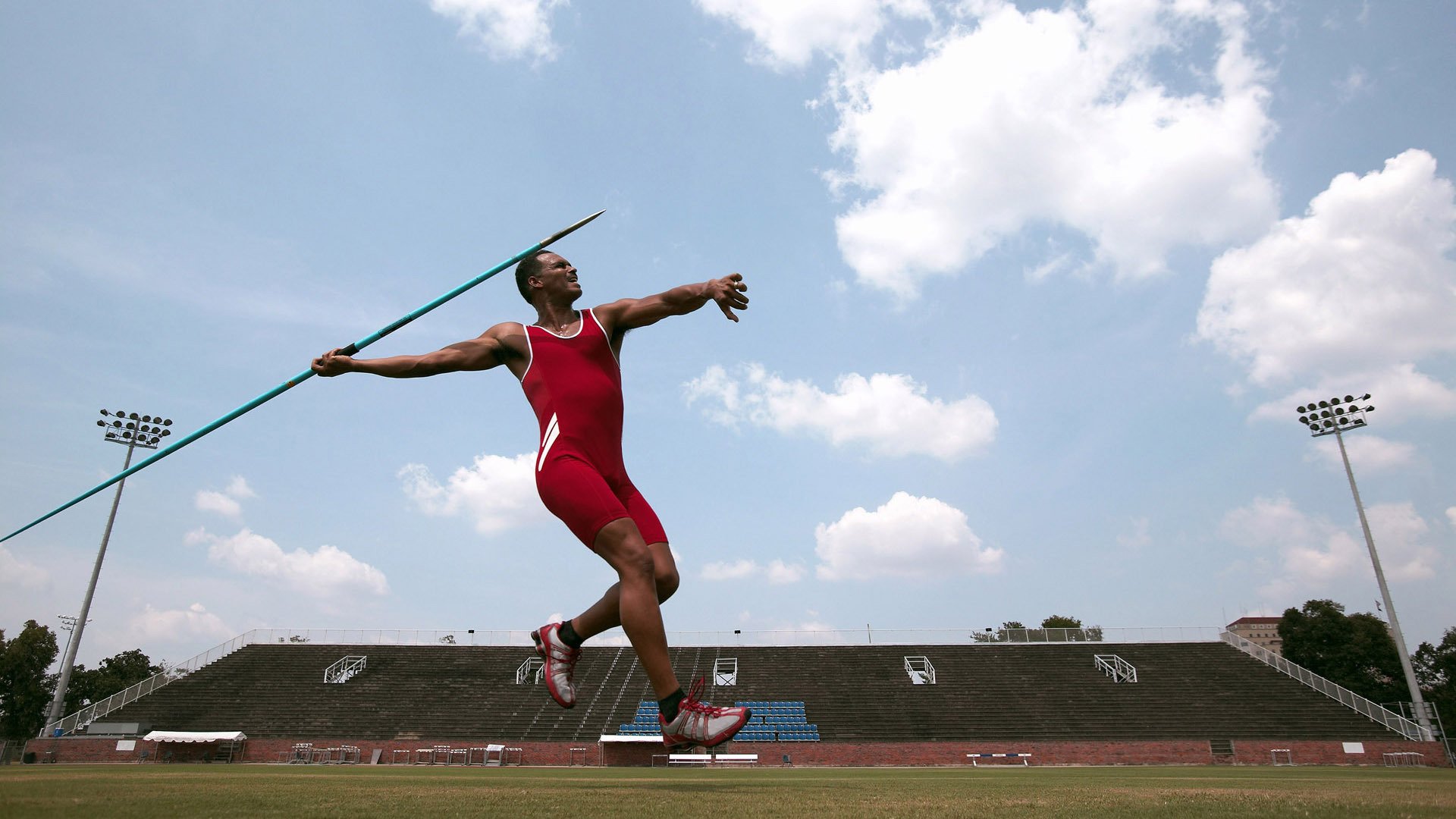 星空体育app官网入口-马刺青训营连续培养多位潜力新星，马刺训练营